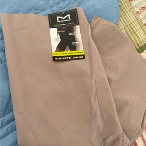 Maidenform Men's High-Waist Sculpting Pants in Mauve Taupe